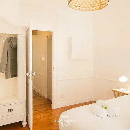 Elegant Living In Estrela District Апартаменты